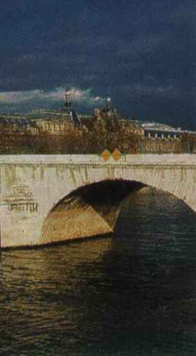 Pont Royal et Le Louvre